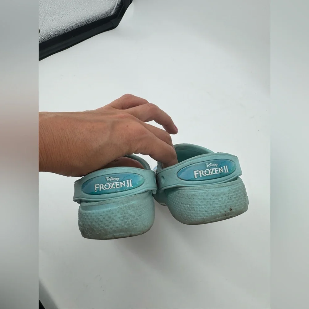Crocs Disney Frozen II Blue Size 10